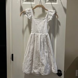 Adorable white dress. Cat and Jack 7/8. No defects.